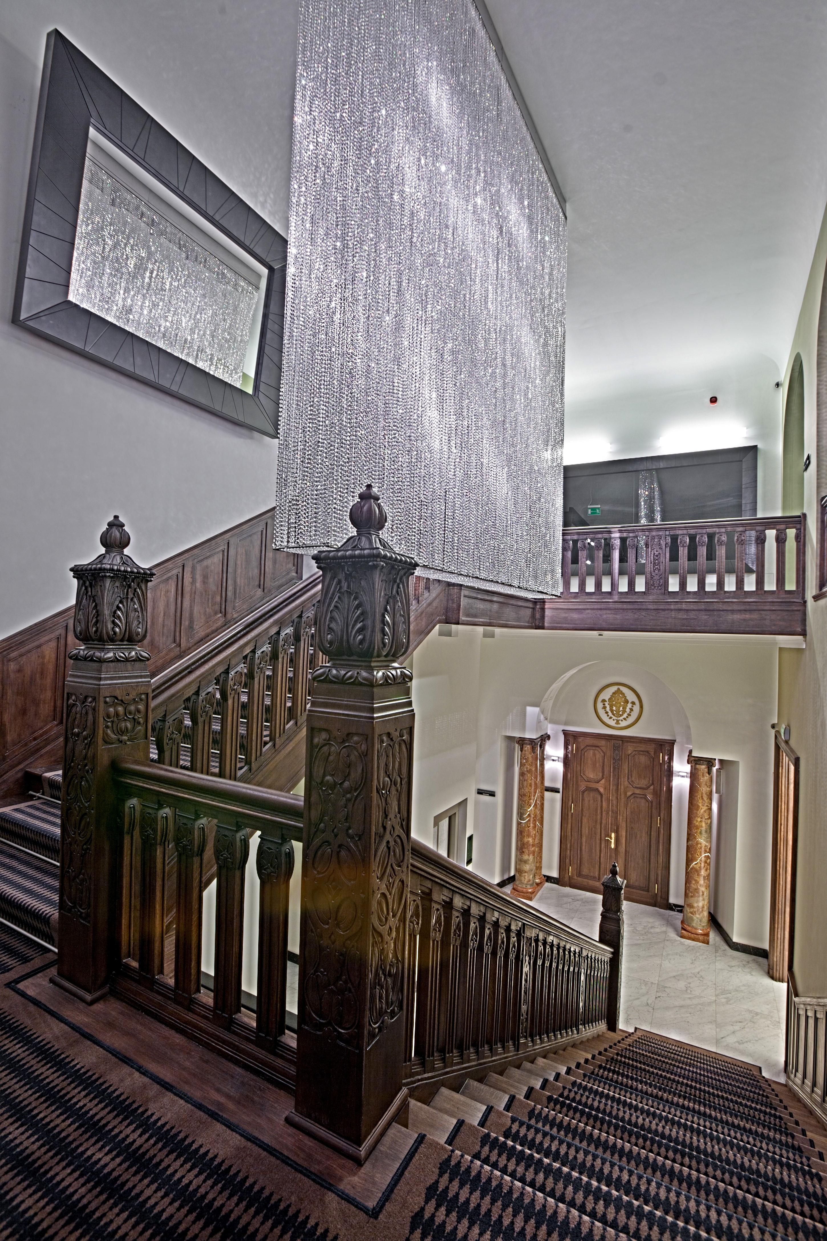Platinum Palace Boutique Hotel & Spa Wrocław Kültér fotó The staircase